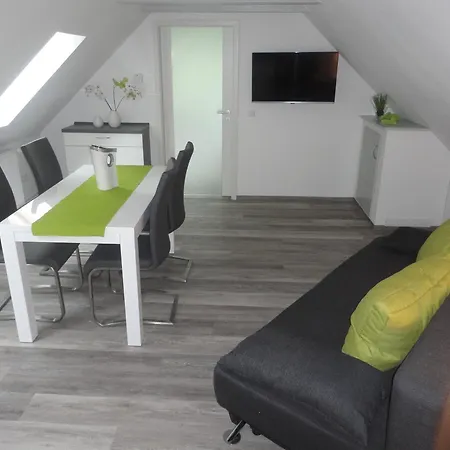 Gross Koelzig - Moderne In Laendlicher Idylle アパート